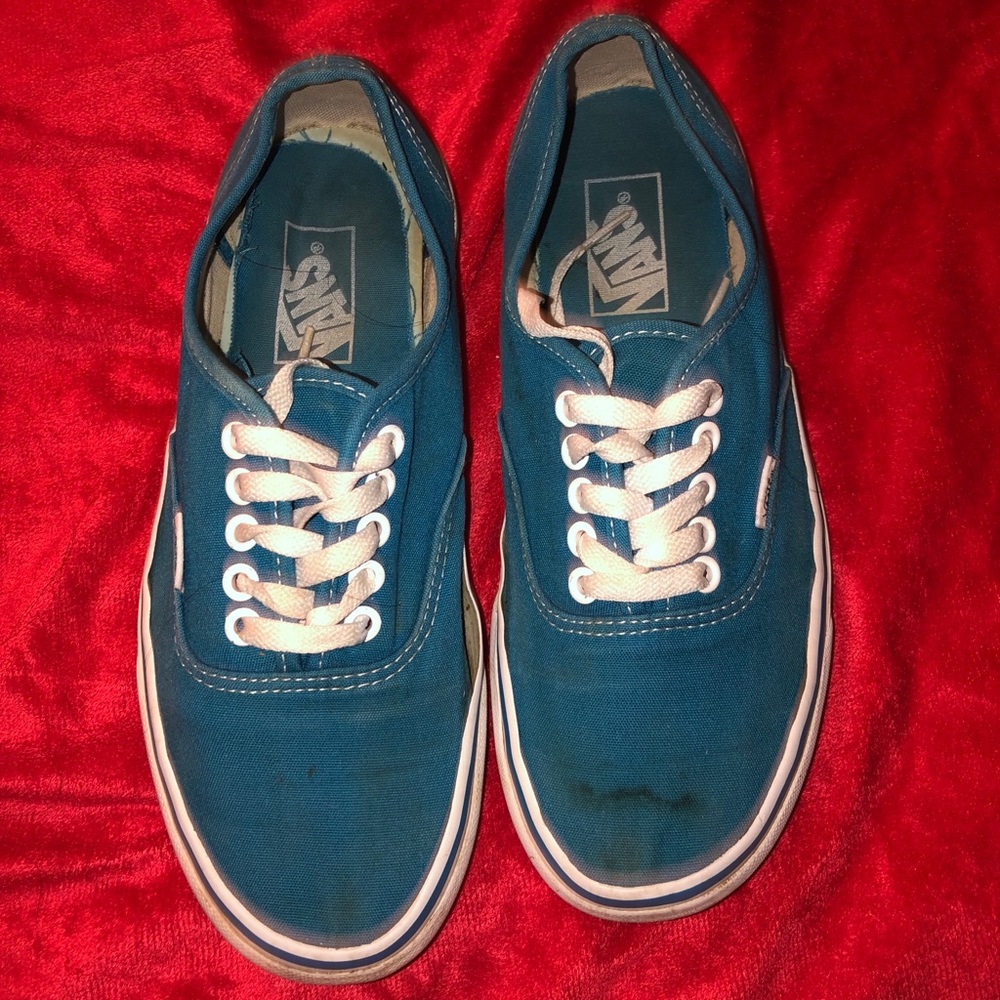 Blue vans